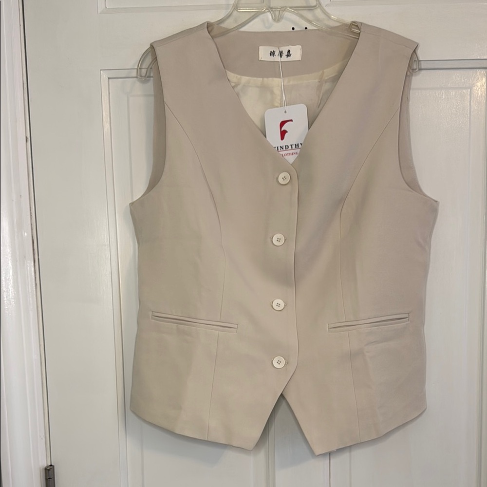 Trendy Cream Button-Up Vest New With Tags